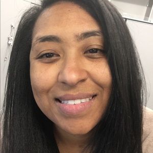 Meet your Posher, Shawna